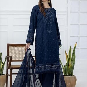 Elegant Navy Blue Long Sleeve Dress